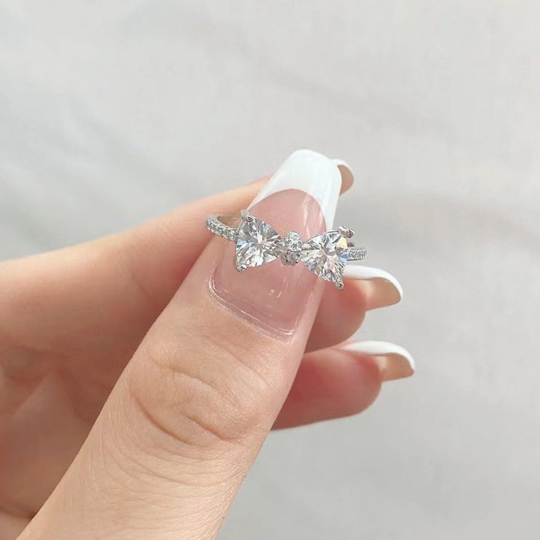 Bow Zircon Sterling Silver Ring